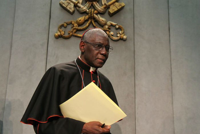 Cardinal Sarah Calls For Ad Orientem Masses By First Sunday Of Advent