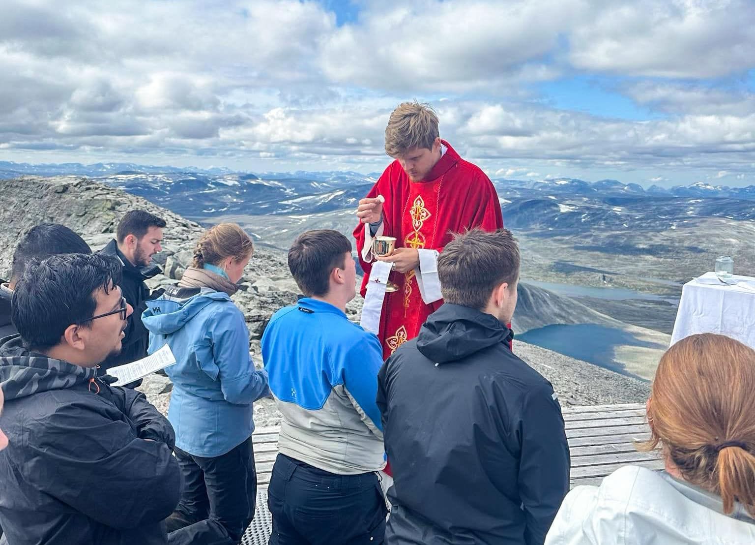 norway mountain range, norway, catholic pilgrimage, eucharist def