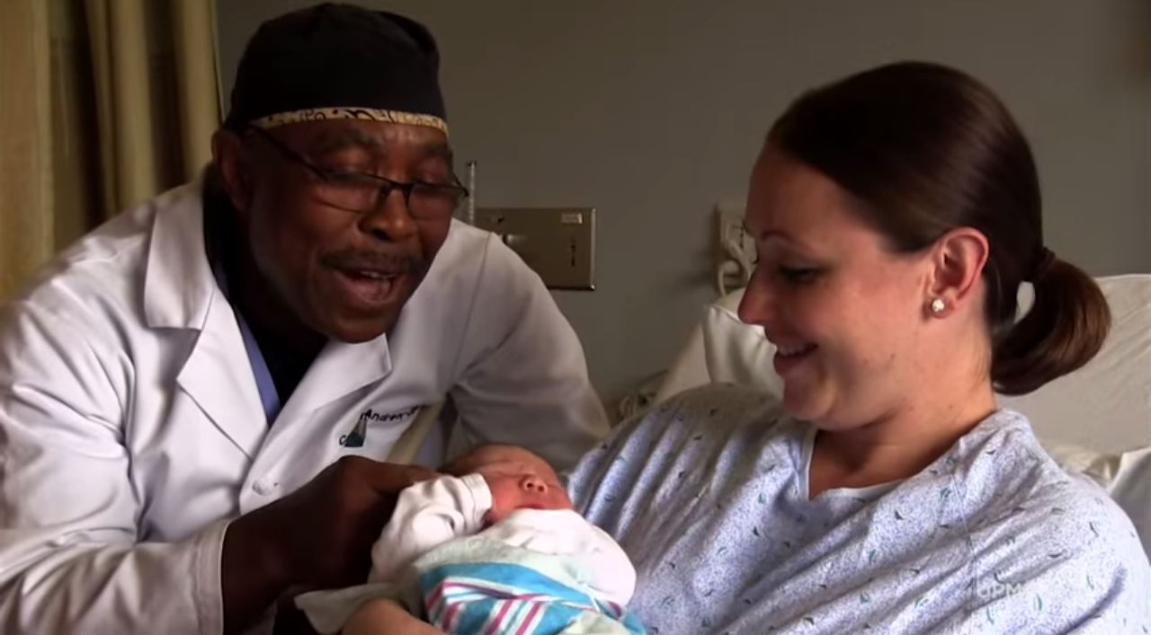 This Singing Doctor Gives a Special Performance for Each Baby He Delivers
