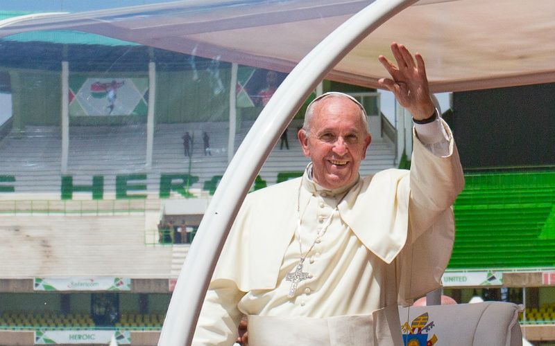 POPNews: Pope Blesses the Rains Down in Africa