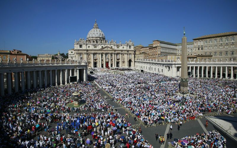 120k Attend HUGE Canonization Mass for St. Mother Teresa (Pics & Video Inside!)
