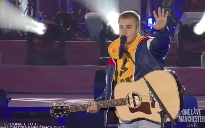 Justin Bieber Reassures Crowd of God's Goodness in the Face of Evil at Concert