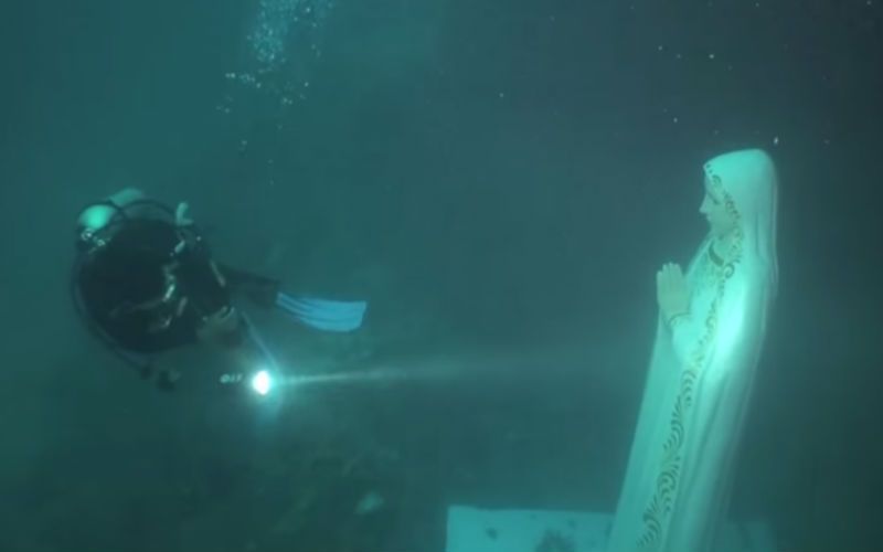 How Did a Giant Statue of Our Lady of Fatima Get Deep in the Ocean? Here's the Clever Answer