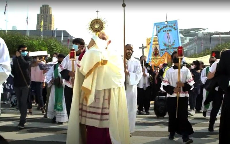 "No More!": San Francisco Abp. Leads Protest Against Mass Restrictions with Eucharistic Processions