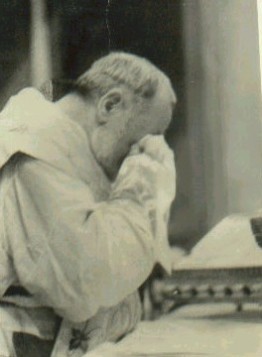 26 Photos Of The Beloved 20th C. Stigmatist St. Padre Pio